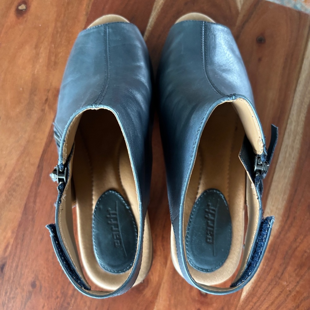 Earth Kristy Blue Peep Toe Bootie Sz 8 - Picture 5 of 10